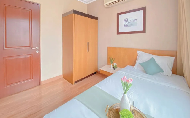 Elegant and Spacious 3BR at Grand Setiabudi Apartment