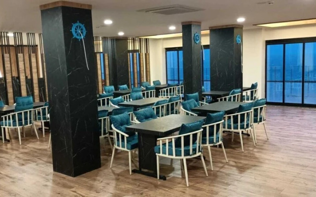 The Marine Hotel