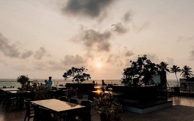 Sea Queen Hotel