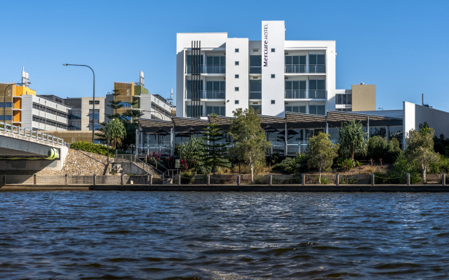 Mercure Sunshine Coast Kawana Waters