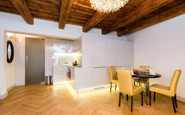 Old Royal Post Boutique Hotel & Premium Suites