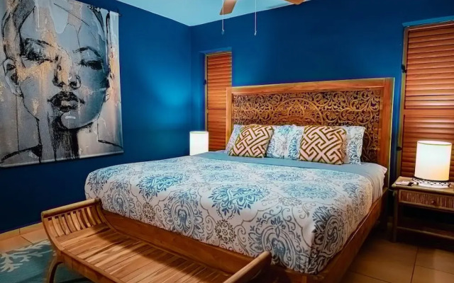 Hillside Retreat in Noord