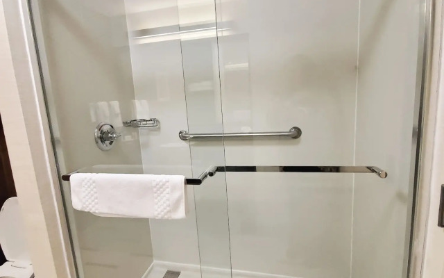 Fairfield Inn & Suites by Marriott Cleveland Avon