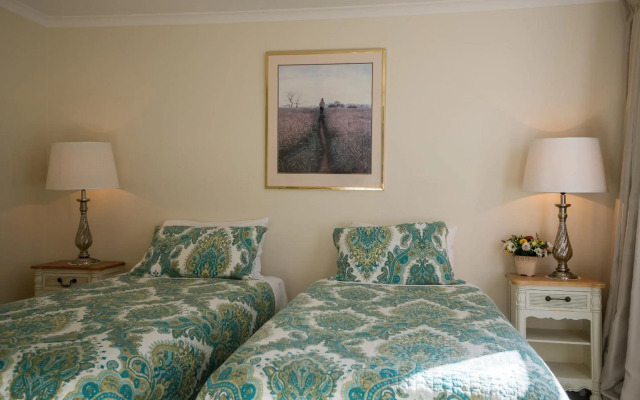 Theatre Royal Hotel Kumara