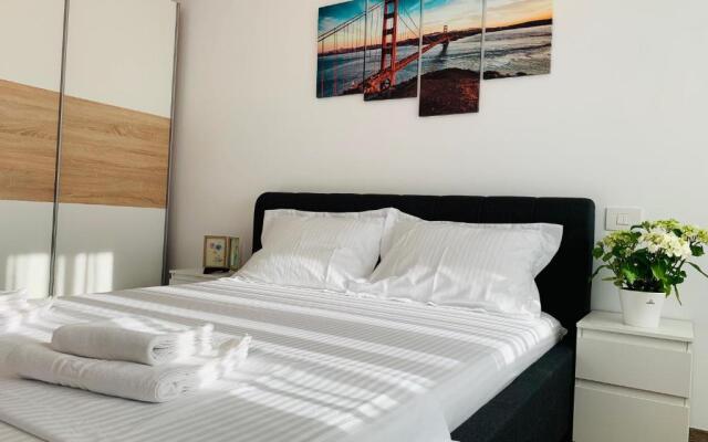 Newton luxury apartment