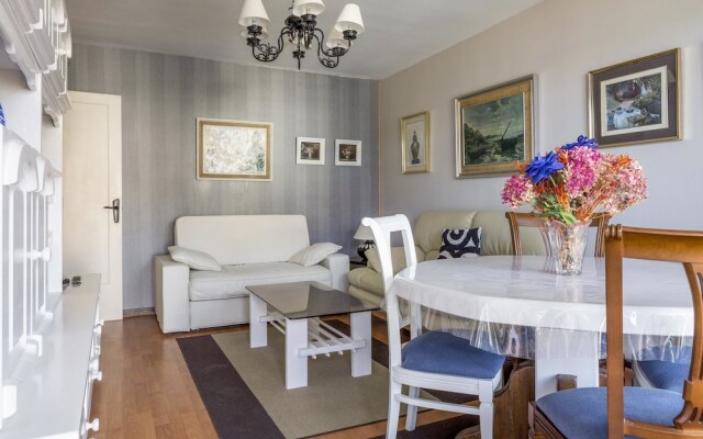 BEACH apartment by Aston & Wolf