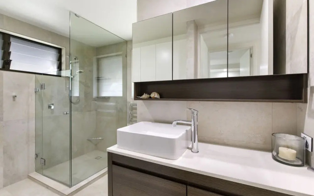 Pisces Apartments