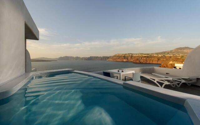 Neptune Luxury Spa Suites