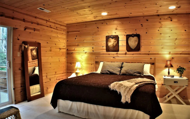 River Road Venue & Lodging