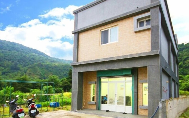 Tropical Fish Homestay