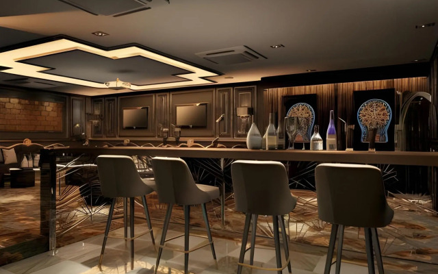 Vangohh Eminent Hotel & Spa