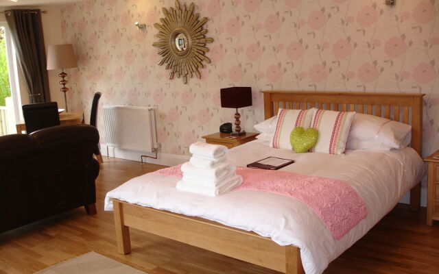 Epchris House