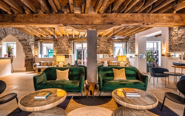 Pestana Fisherman Village