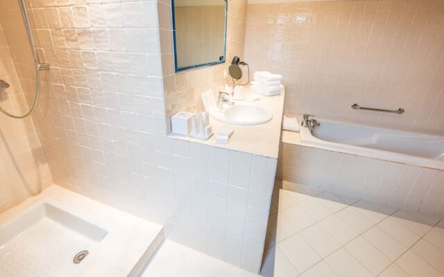 Le Champ des Oiseaux Hôtel & Spa 4*