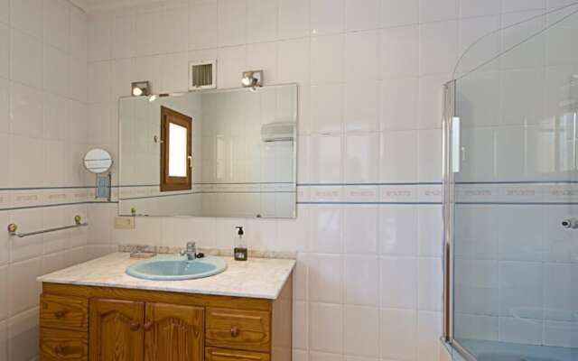 Villa - 3 Bedrooms with Pool - 106419