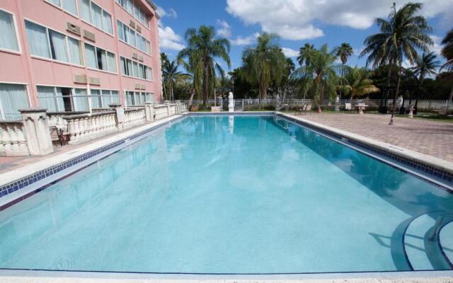 Miami Gardens Inn & Suites