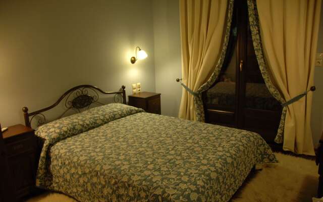 Elena Guesthouse