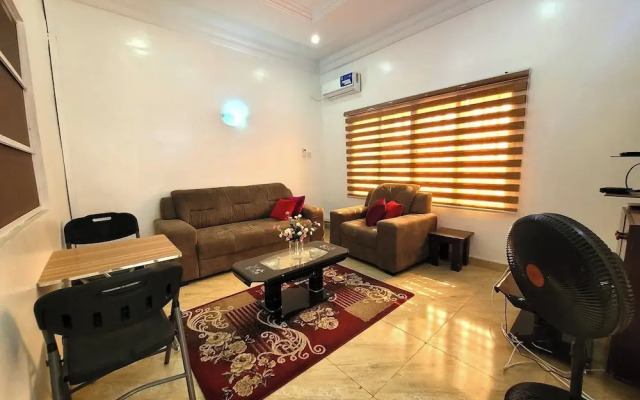 Rossy'S Apartments