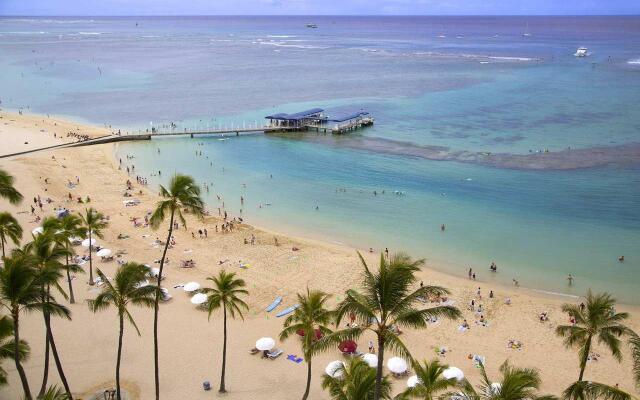 Hilton Hawaiian Village Waikiki Beach Resort