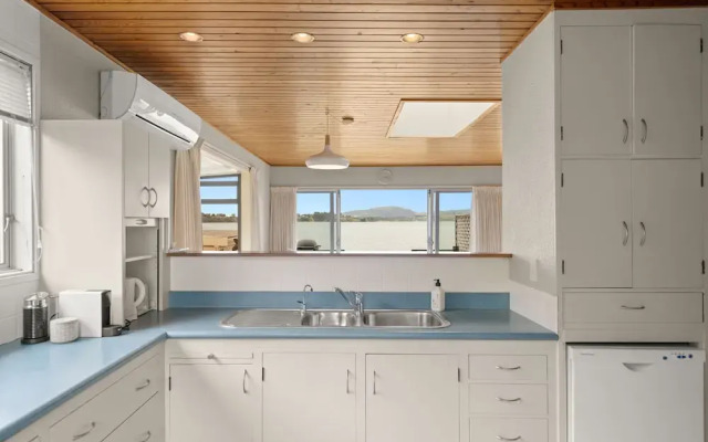 Stay Tauranga Beach House