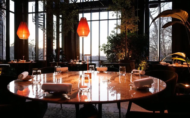 Domaine De Locguénolé & Spa