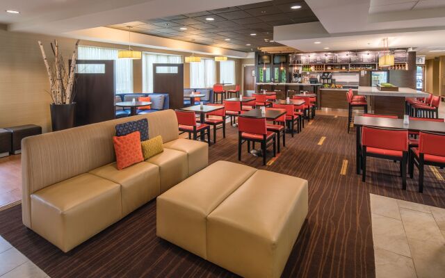 Courtyard By Marriott Portland Hillsboro