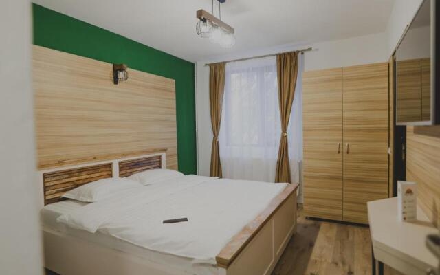 Altitude Guest House Ranca