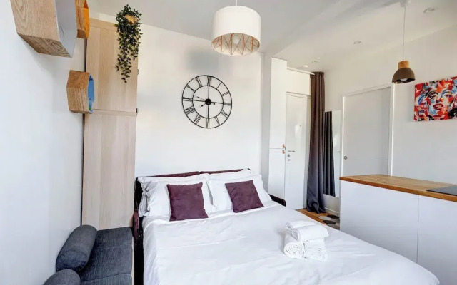 Champs-Élysées - 1BR