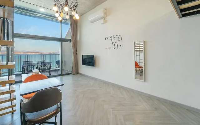 Yeosu Bokja Pension