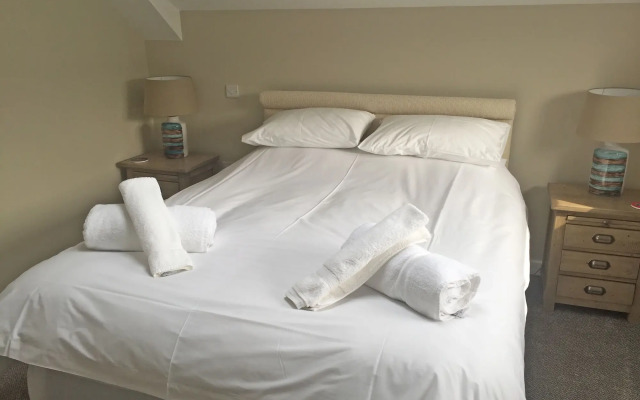 The Waterfront Inn