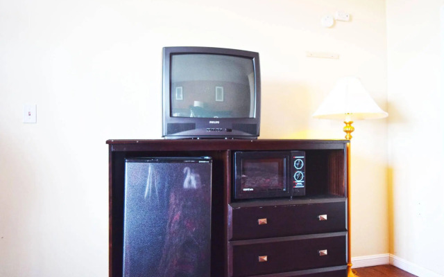 Skyview Manor Motel