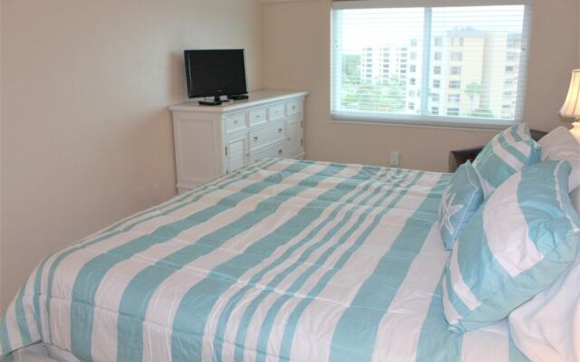 Jamaica Royale T64 - 2 Br Condo