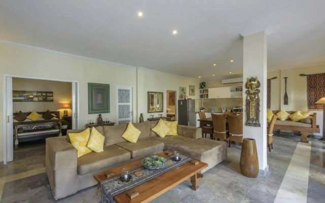 Bali Court Hotel and Apartments