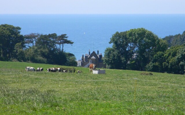 Detached Holiday Home With Green Surroundings, Just 1km From Etretat