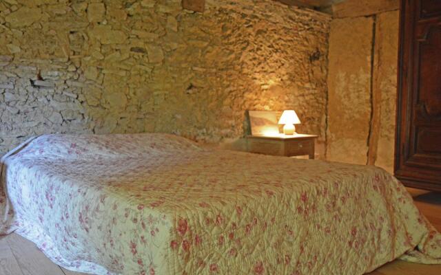 Lovely Holiday Home With Private Pool in Campagne-d'armagnac