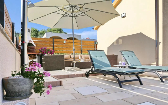 Punta Garden Pool House