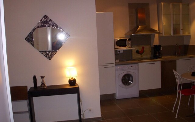 Studio in Cannes, With Wifi - 250 m From the Beach