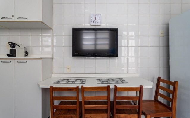 A 2 Minutos de la Playa de Copacabana A801