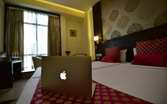 Hotel Surya Plaza