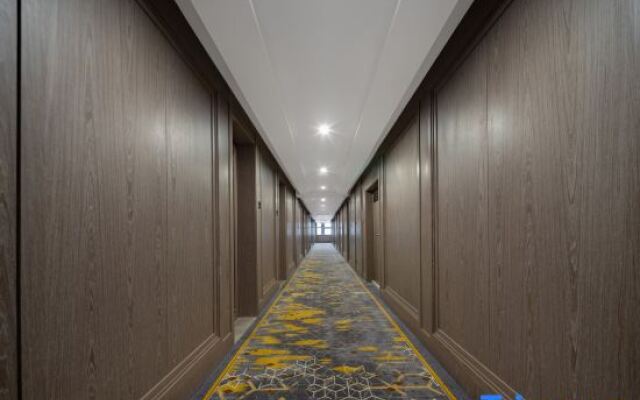 Xining YongHe International Hotel