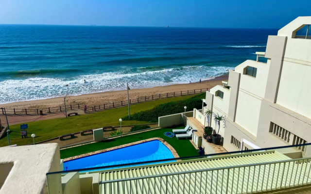 503 Marbella Beachfront Apartment