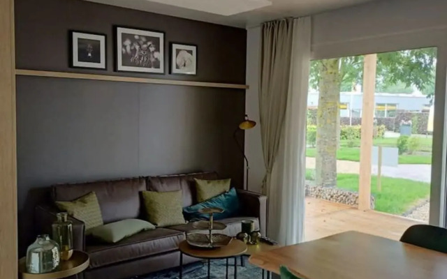 Nice Chalet With Terrace, 9 km From Maastricht