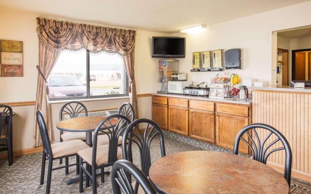 Super 8 Prairie Du Chien