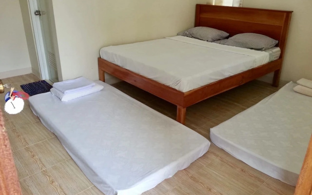 D's Ocean View Beach Resort