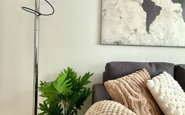 Peaceful 2 minutes European Parliament