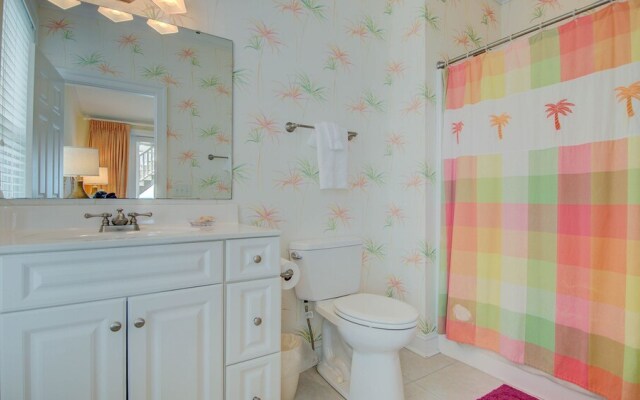 Higher Porpoise by Peace Vacations