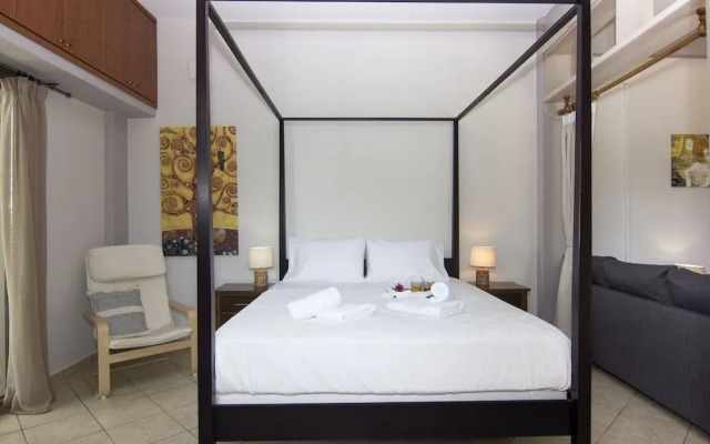 Bostani SeasideHouse Mani