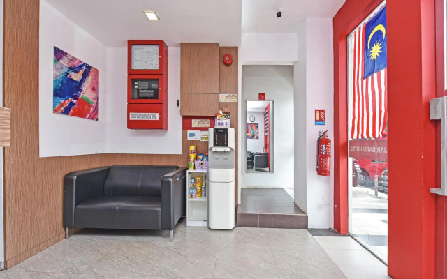 OYO 768 Fajar Baru Boutique Hotel