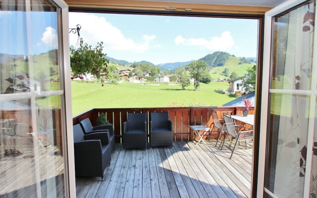 Spacious Apartment Near Ski Area in Maria Alm