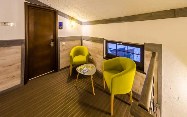 Chalet CrepDeChine Hotel